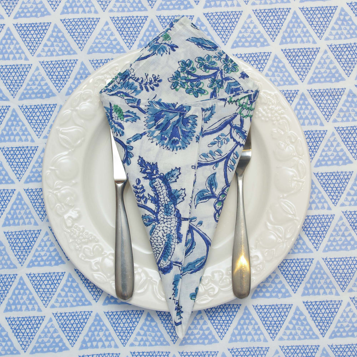 White Blue Floral Block Printed Dinner Napkins (16''/18''/20'') - Set of 4