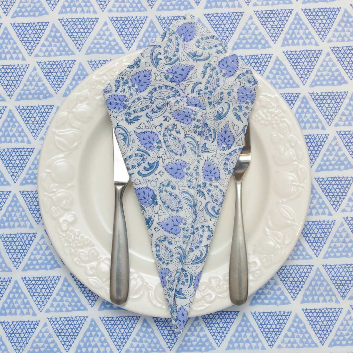 Servietten mit Blumenmuster, weiß, blau, Paisley-Muster (40,6 cm/45,7 cm/50,8 cm) – 4er-Set