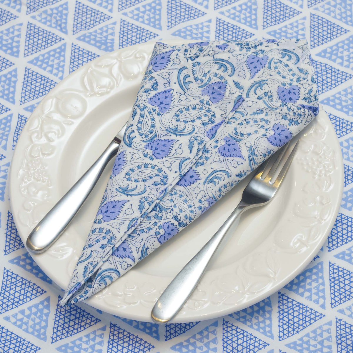 White Blue Paisley Floral Block Printed Dinner Napkins (16''/18''/20'') - Set of 4
