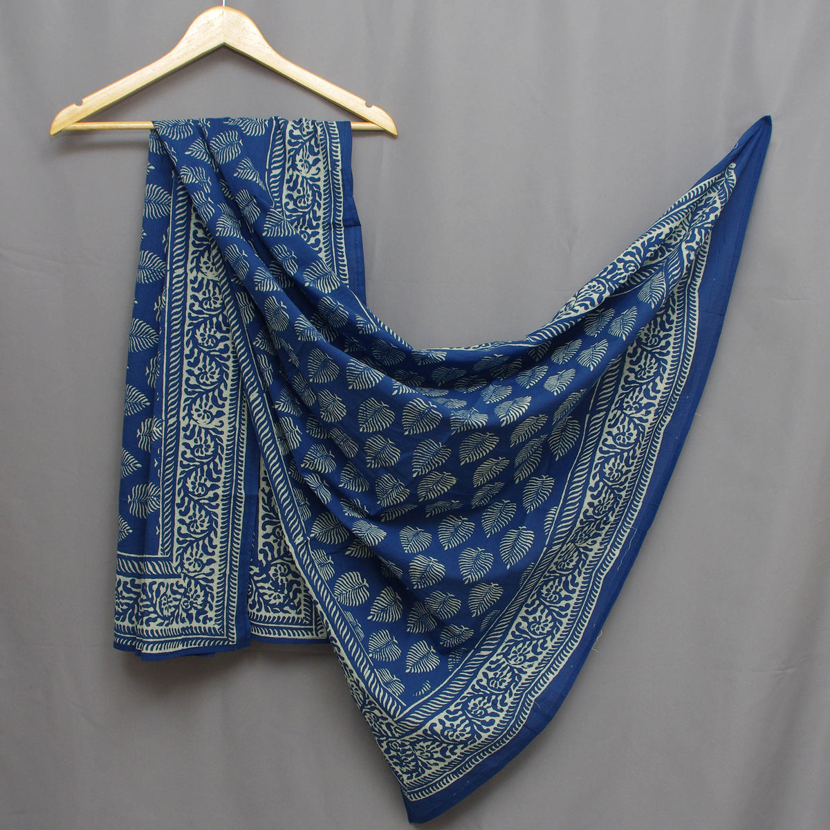 Beach Coverup Sarong Pareo - Indigo Leaves